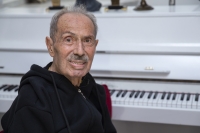 Caz sanatçısı Bozkurt İlham Gencer, 100 yaşında halen piyanosunun başında