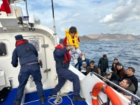 Bodrum açıklarında 29 düzensiz göçmen kurtarıldı, 35 göçmen yakalandı