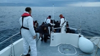 Bodrum'da adada mahsur kalan 15 düzensiz göçmen kurtarıldı