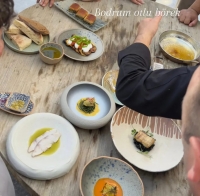 The Norm Collection Door’a Hotel’de Bodrum Lezzetleriyle Dolu Büyüleyici Bir Gece