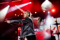 Dünyaca ünlü İngiliz şarkıcı Robbie Williams Bodrum'da konser verdi