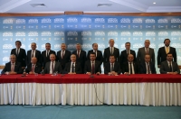 AK Parti'nin Muğla'daki belediye başkan adayları gazetecilerle bir araya geldi