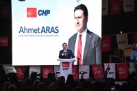 CHP'nin Muğla Büyükşehir Belediye Başkan adayı Aras, partililer tarafından karşılandı